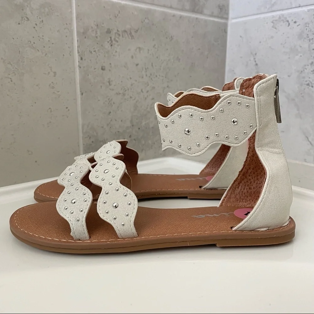 Nina Girls Willette Strappy Sandals Size 4